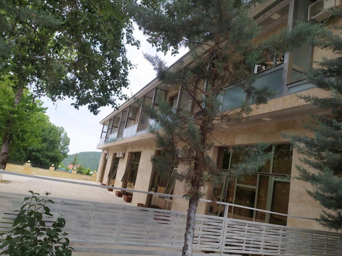 Bliss Hotel Gabala Bagian luar foto